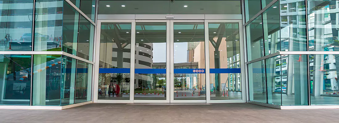 Automatic Glass Door Lock in Erbsville, ON
