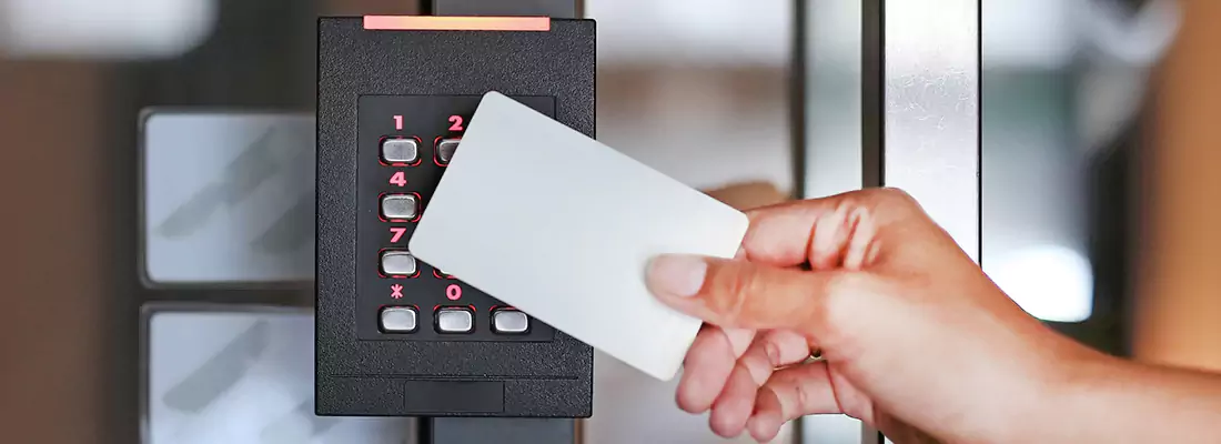 Benefits of Card Lock Readers for Properties in Beechwood, ON