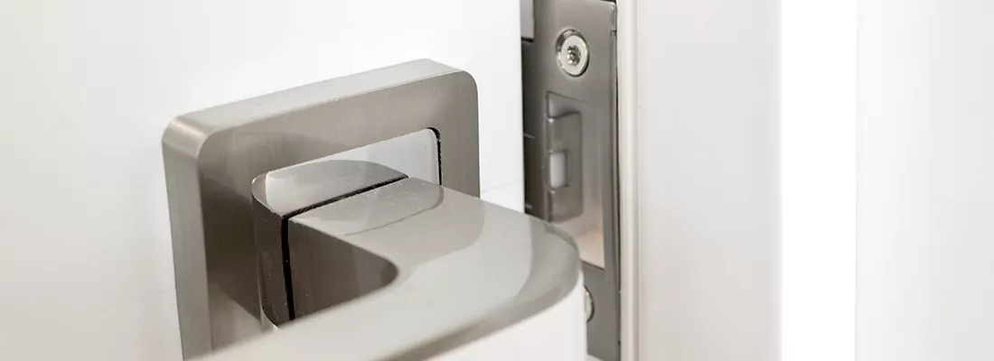 Seamless Integration of Magnetic Locks with Access Control Systems in Laurelwood, ON